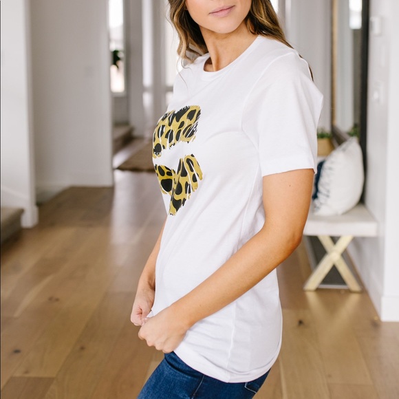 Leopard Lips Graphic Tee - Picture 2 of 8
